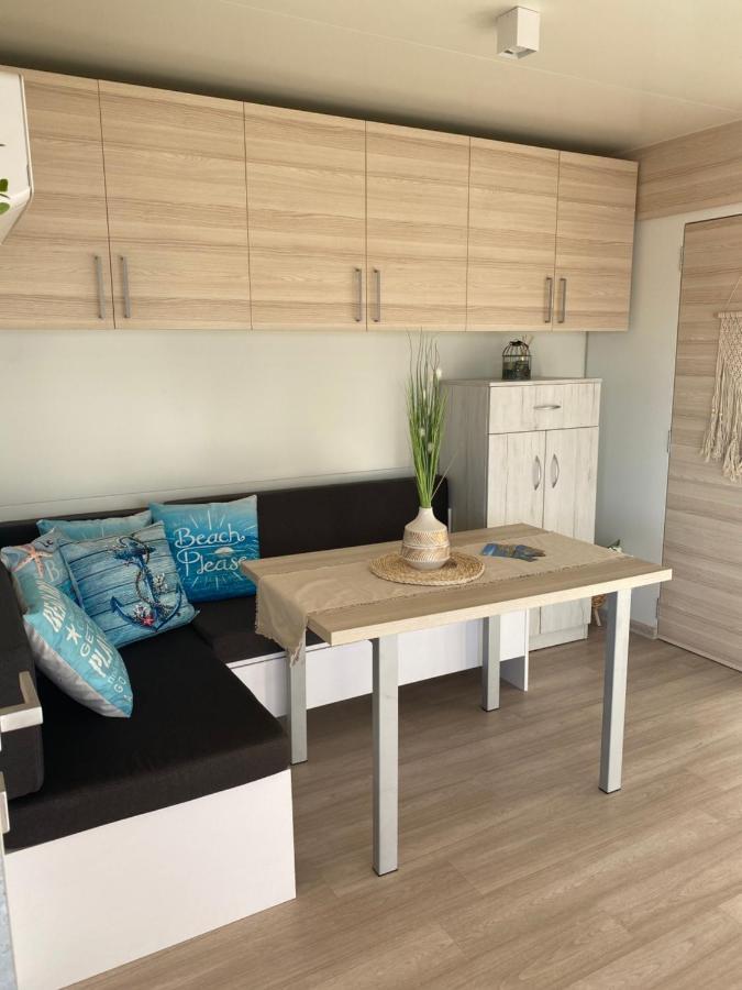 Amore Del Mare, Seaside Family Pace, Free Parking And Wifi In Camp Dalmatino Drage Exteriör bild