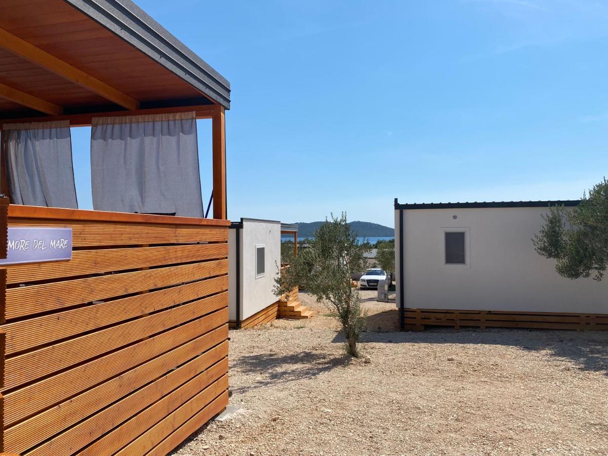 Amore Del Mare, Seaside Family Pace, Free Parking And Wifi In Camp Dalmatino Drage Exteriör bild