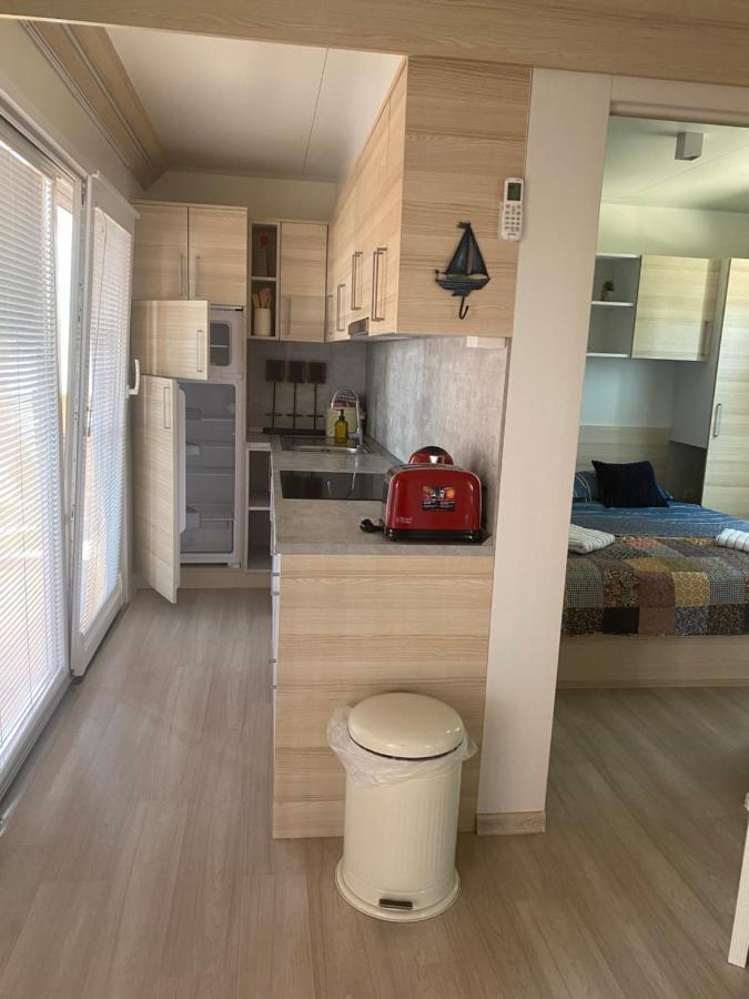 Amore Del Mare, Seaside Family Pace, Free Parking And Wifi In Camp Dalmatino Drage Exteriör bild