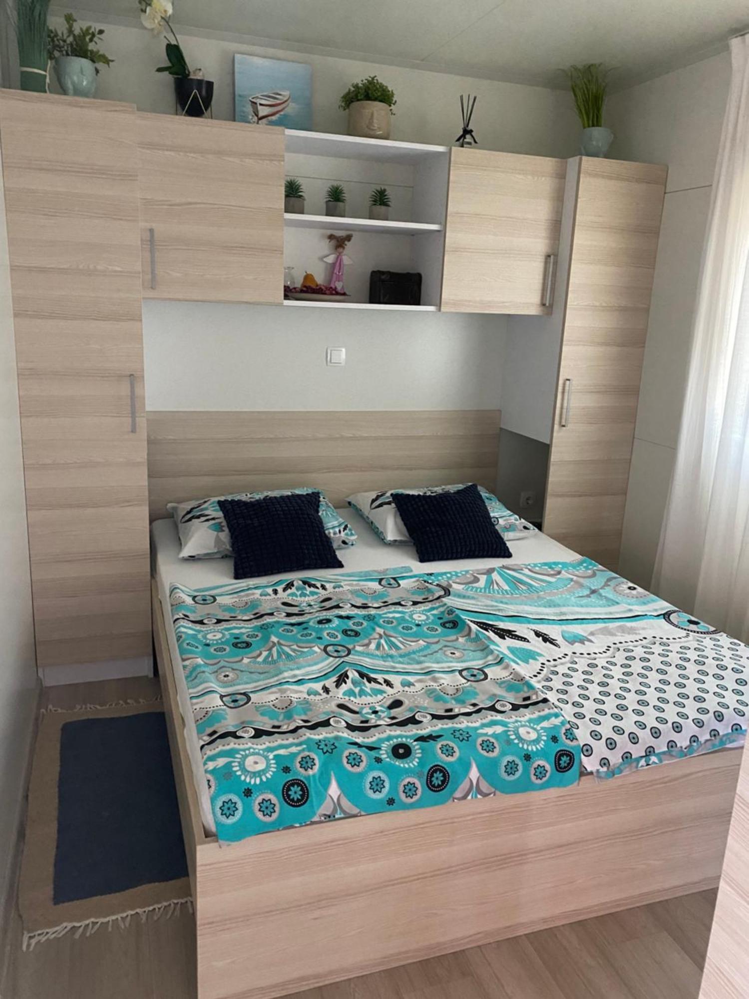 Amore Del Mare, Seaside Family Pace, Free Parking And Wifi In Camp Dalmatino Drage Exteriör bild